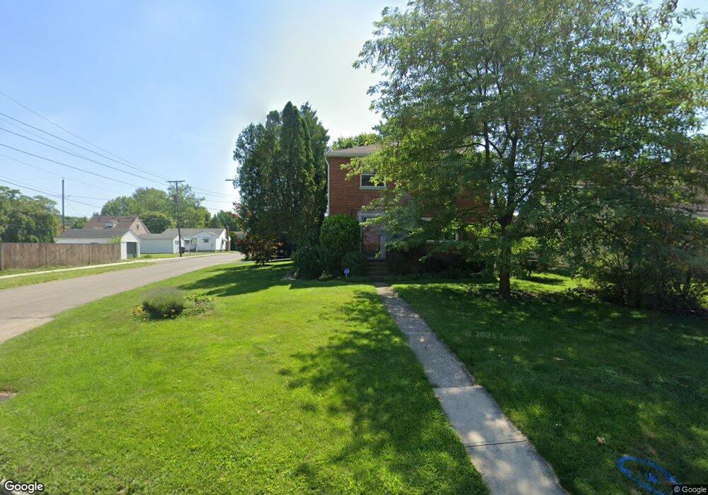 3060 Oaklawn St, Columbus, OH 43224 - photo 1