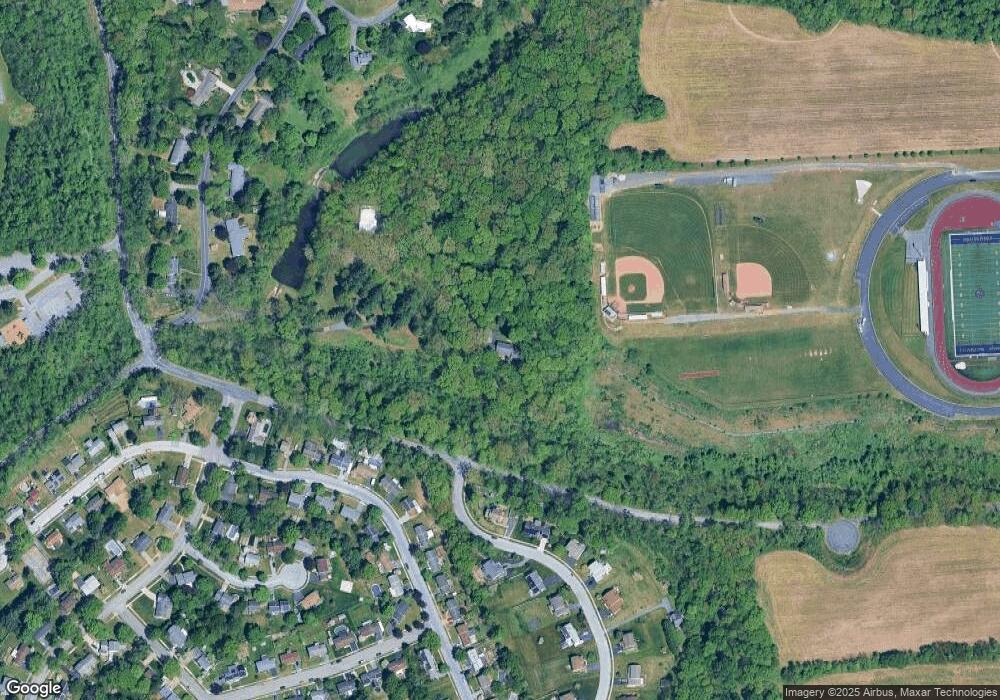 4880 Pine Hill Rd, Harrisburg, PA 17111 - photo 1