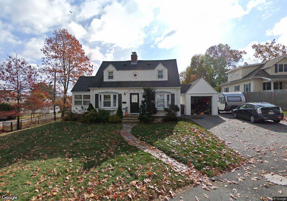 98 Quinapoxet Ln, Worcester, MA 01606 - photo 1