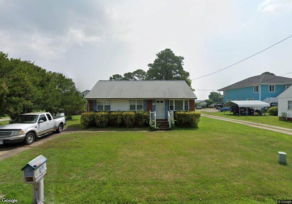 1116 Dandy Loop Rd, Yorktown, VA 23692 - photo 1