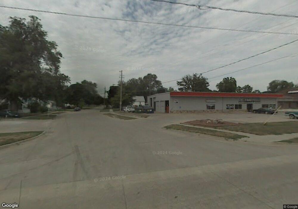 1118 E 28th St, Des Moines, IA 50317 - photo 1