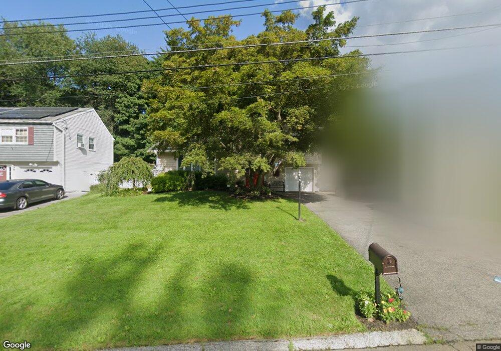 306 Tuxedo Place, Hawthorne, NY 10532 - photo 1