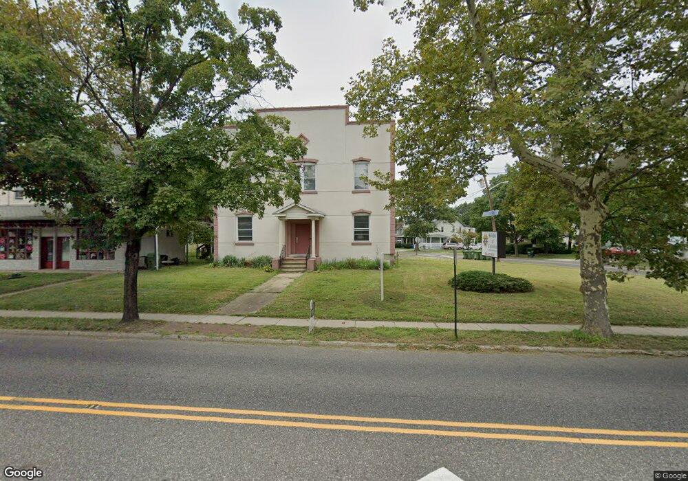 321 E Broad St, Palmyra, NJ 08065 - photo 1