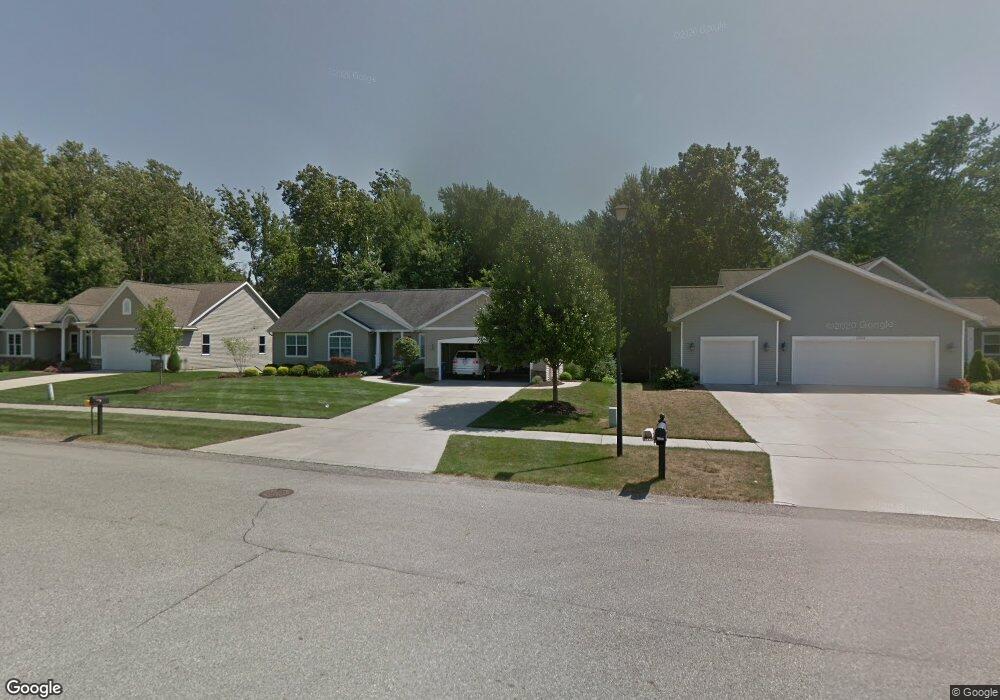 1042 Shore Point Dr SW, Byron Center, MI 49315 - photo 1