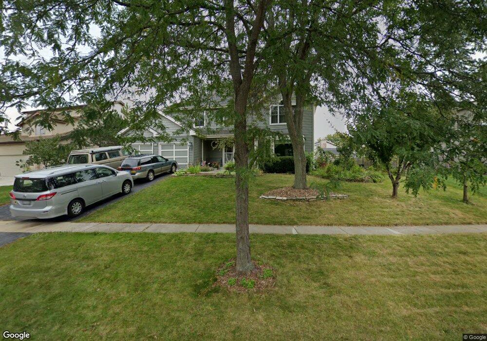 402 Stewart St, Batavia, IL 60510 - photo 1