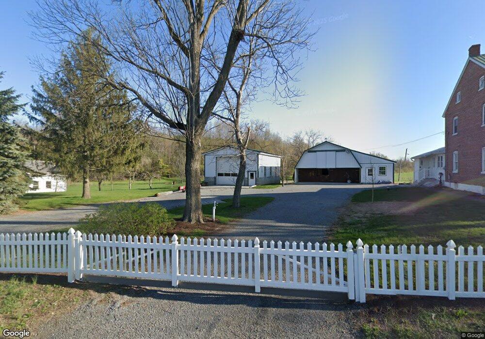 834 Martindale Rd, Ephrata, PA 17522 - photo 1