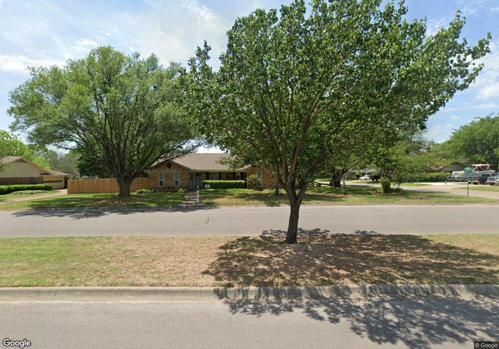 1008 Berkley Dr, Cleburne, TX 76033 - photo 1