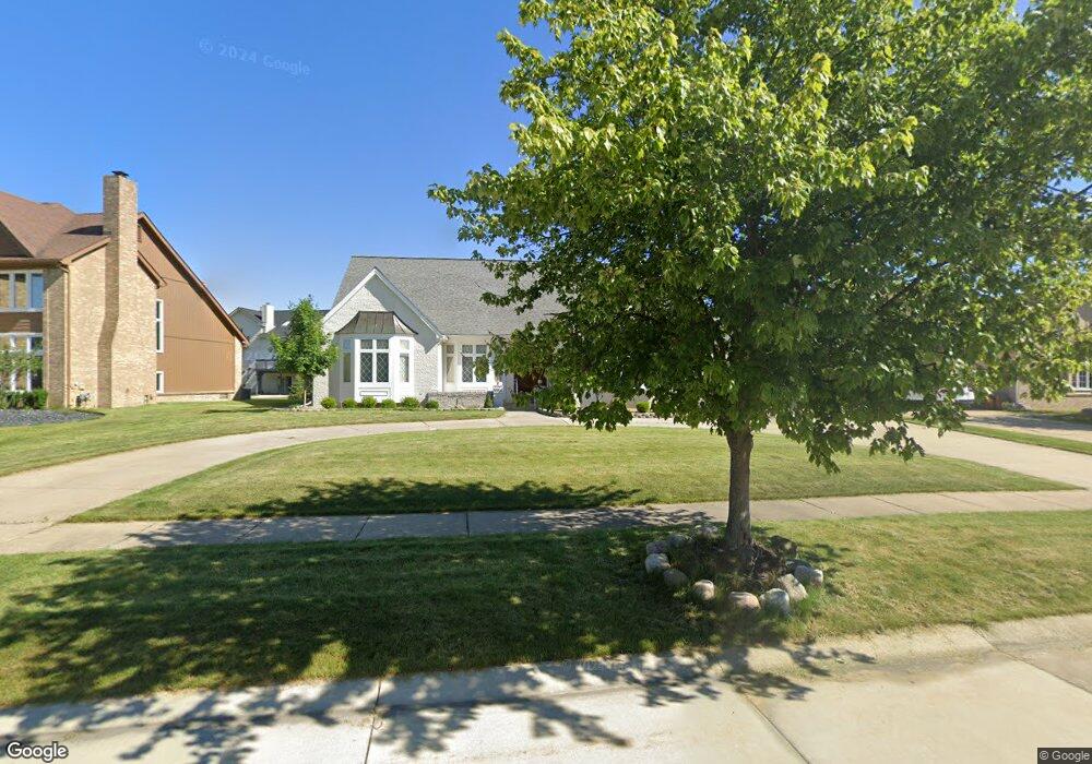 5556 Silver Pond, West Bloomfield, MI 48322 - photo 1