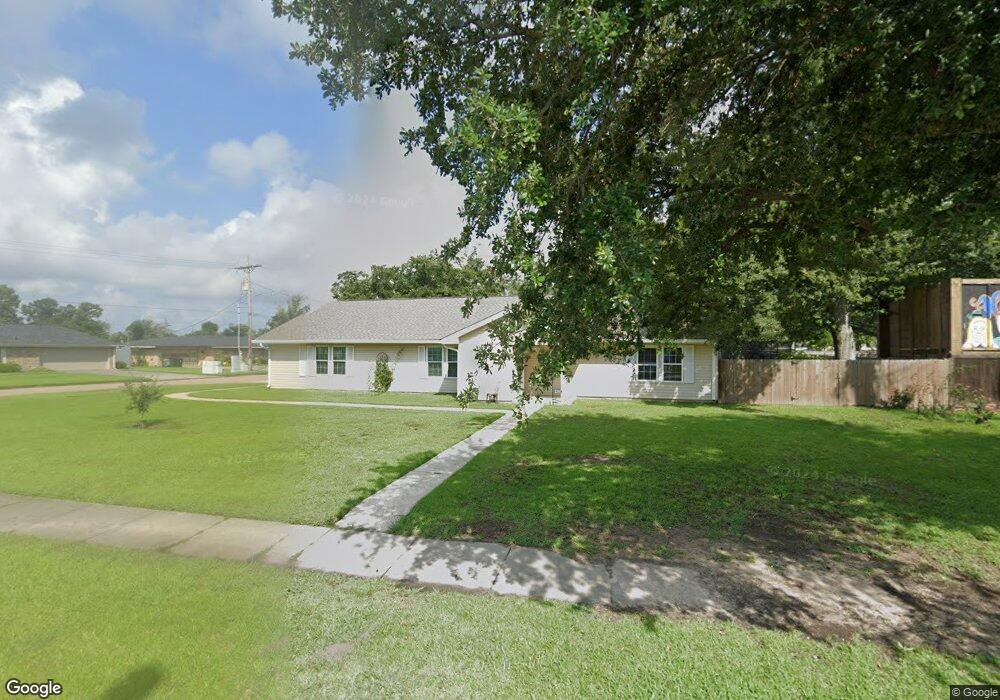 230 University Dr, Lake Charles, LA 70605 - photo 1