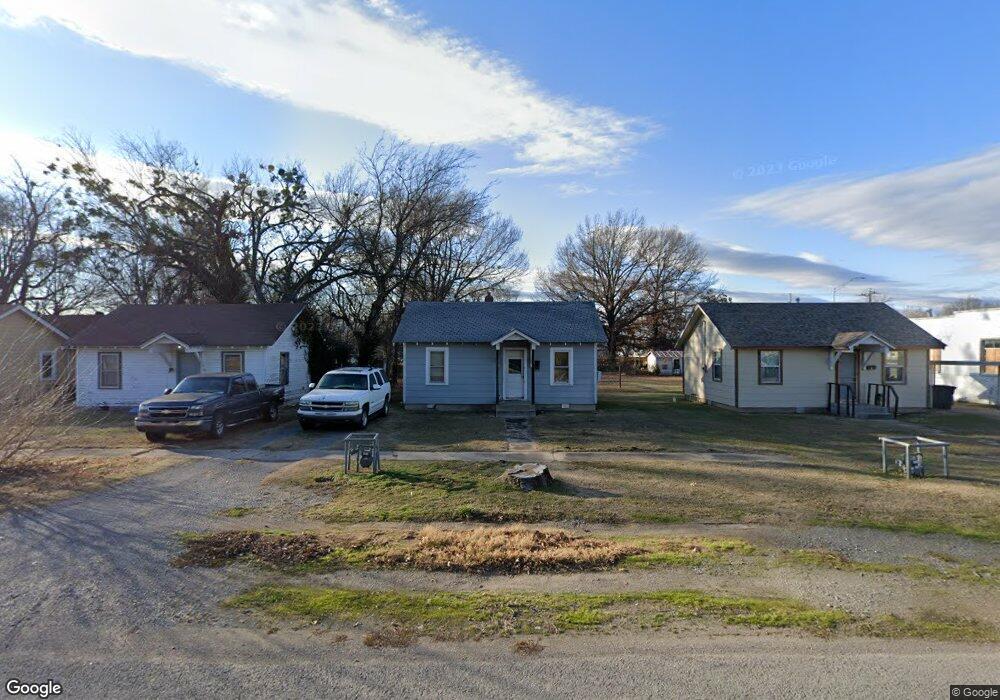 4 S Whitaker St, Pryor, OK 74361 - photo 1