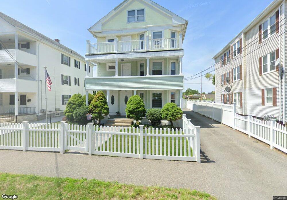 17 Longfellow Terrace, Providence, RI 02907 - photo 1