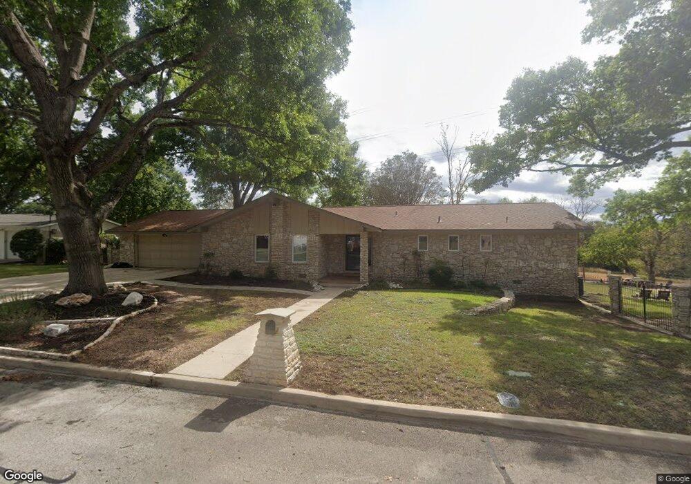 1162 Hillcrest Dr, New Braunfels, TX 78130 - photo 1