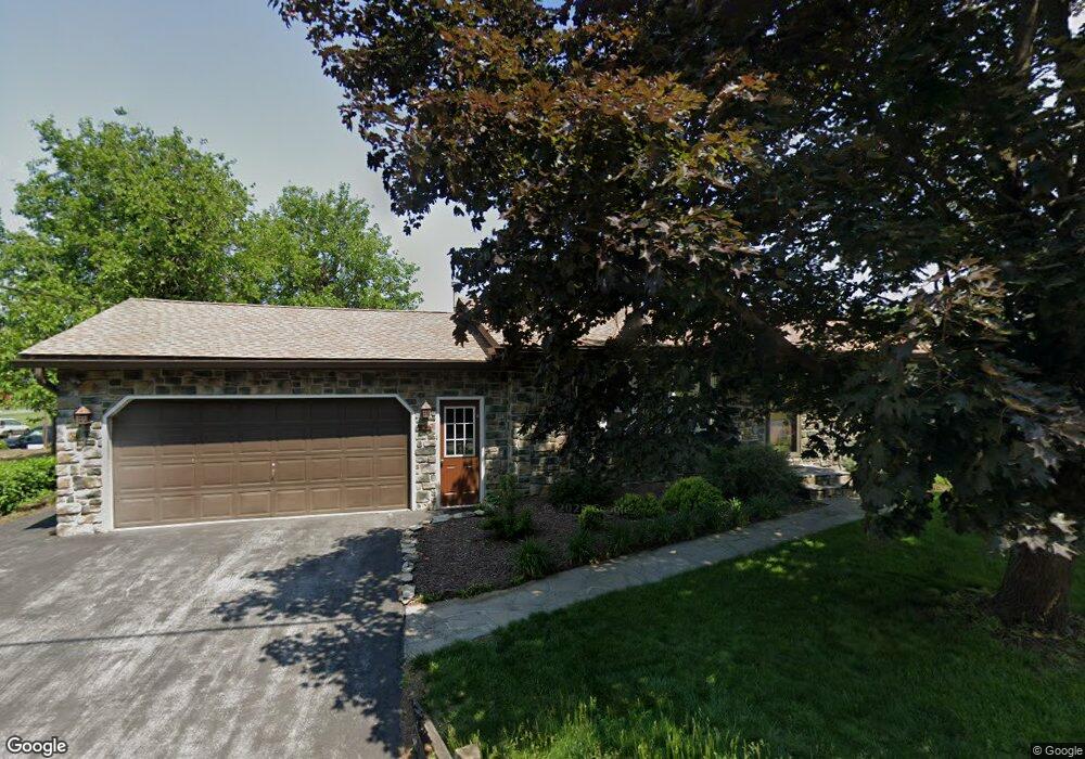 1823 Gabler Rd, Chambersburg, PA 17201 - photo 1