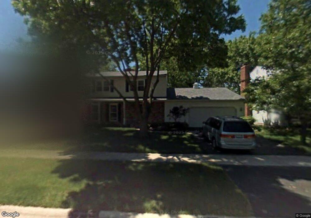 1829 Princeton Cir, Naperville, IL 60565 - photo 1