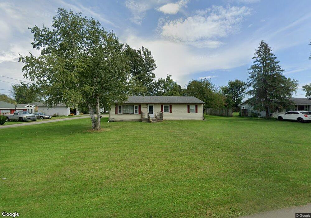 1126 Jefferson St, Bucyrus, OH 44820 - photo 1
