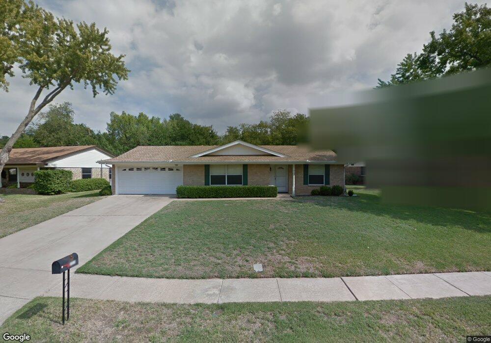 1016 Atlanta Dr, Bedford, TX 76022 - photo 1