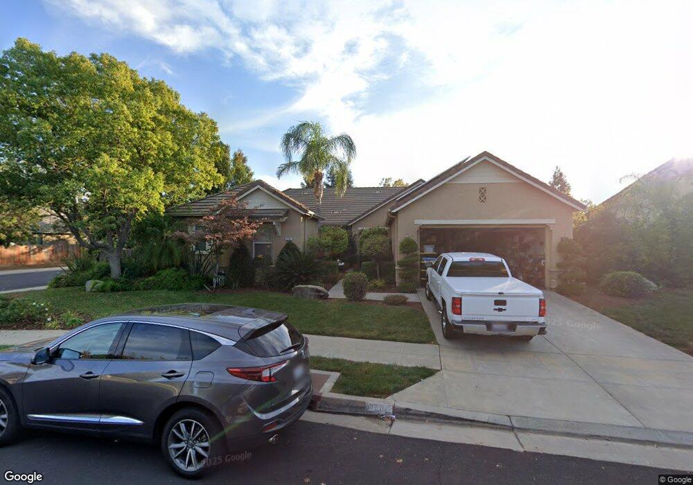 3286 Bellaire Ave, Clovis, CA 93619 - photo 1