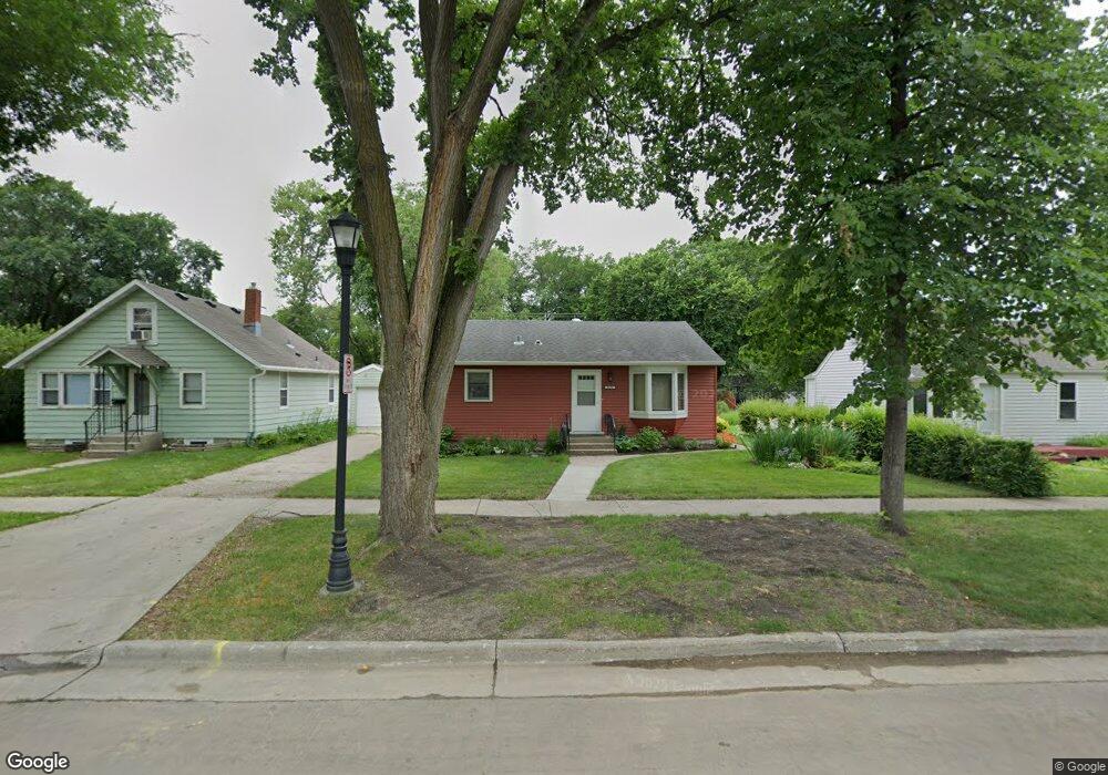 1634 11th St N, Fargo, ND 58102 - photo 1