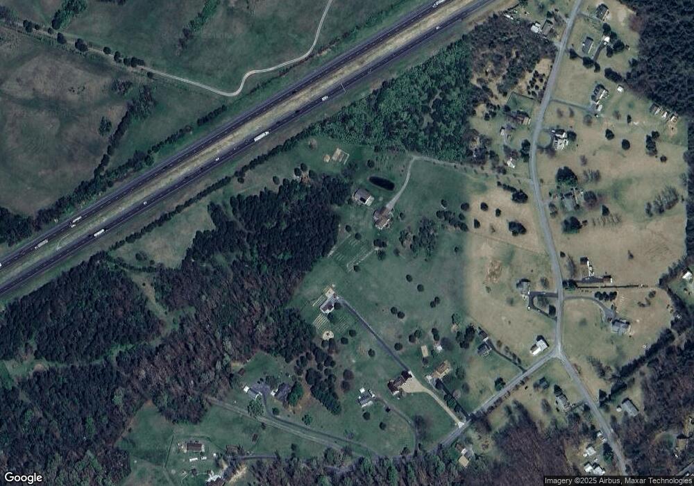 1131 Green Acre Dr, Strasburg, VA 22657 - photo 1