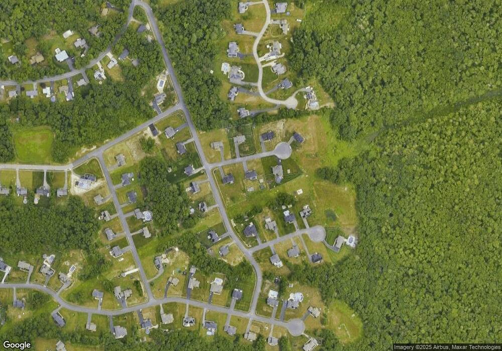 4 Grinnell Ct, Westport, MA 02790 - photo 1