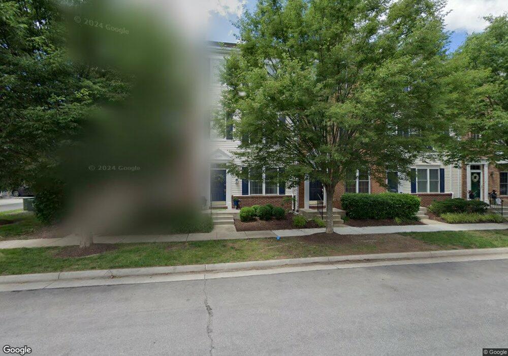 25375 Crossfield Dr, Chantilly, VA 20152 - photo 1