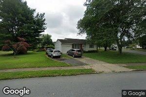 2035 Drury Ln, Bethlehem, PA 18018