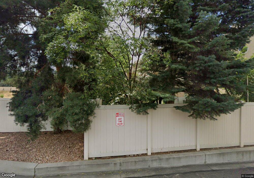 632 E Skylark Ln, Midvale, UT 84047 - photo 1