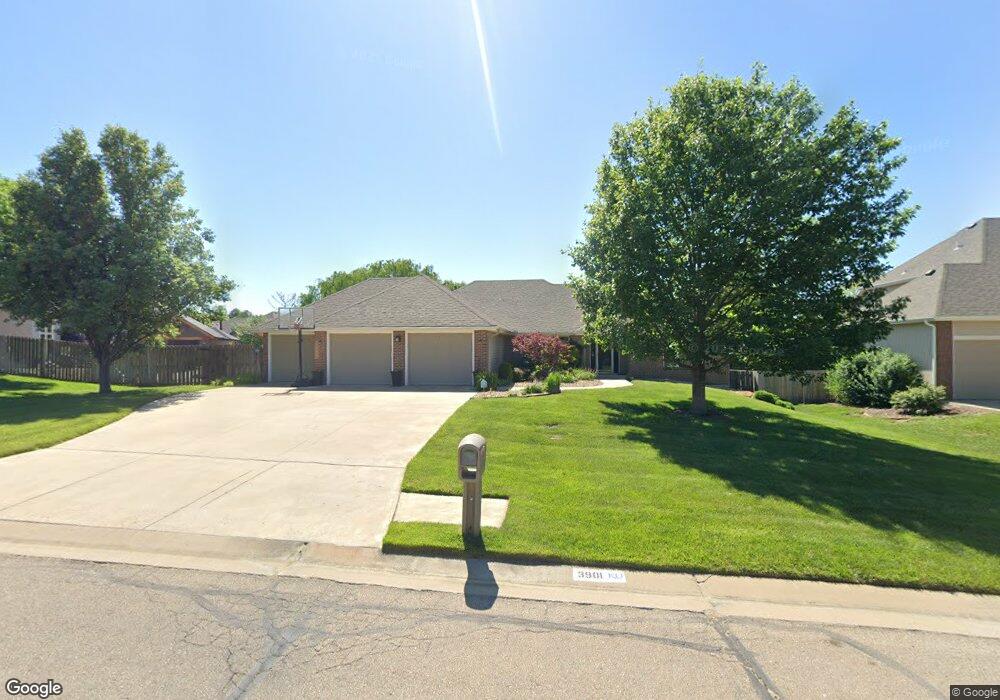 3901 SW Kings Forest Rd, Topeka, KS 66610 - photo 1