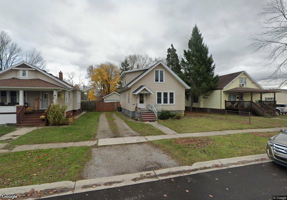 52 15th St, Port Huron, MI 48060 - photo 1