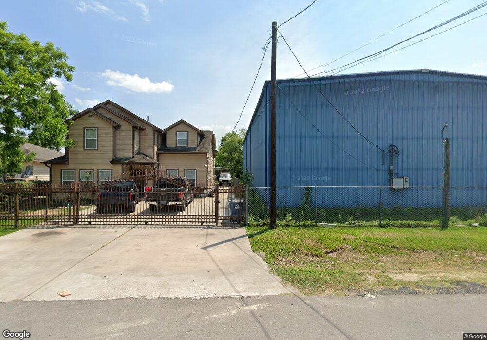 4008 Trenton Rd, Houston, TX 77093 - photo 1