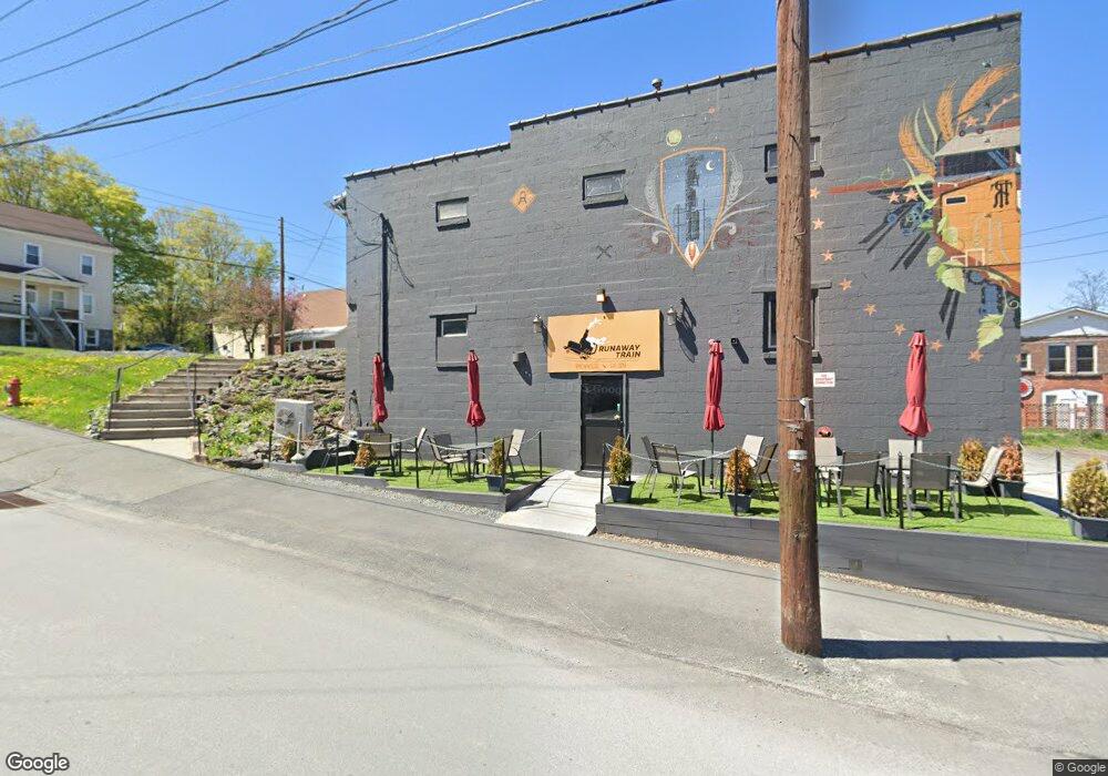 2 Chapel St, Honesdale, PA 18431 - photo 1