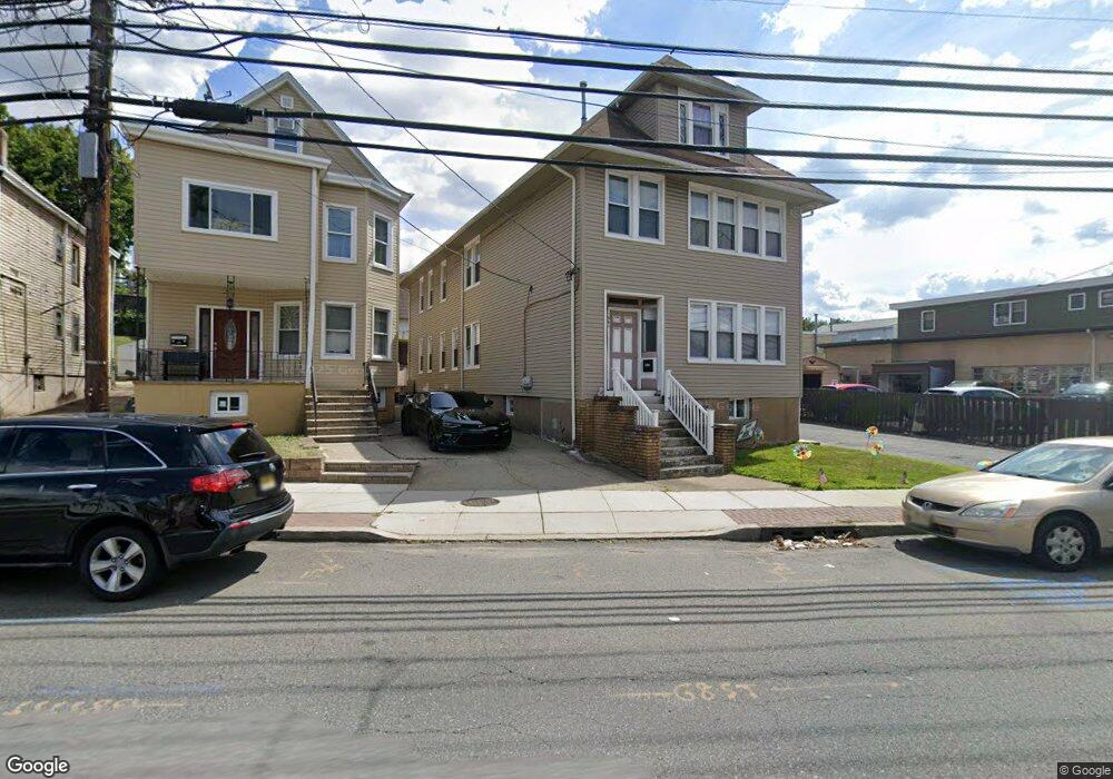 541 Mcbride Ave, Woodland Park, NJ 07424 - photo 1