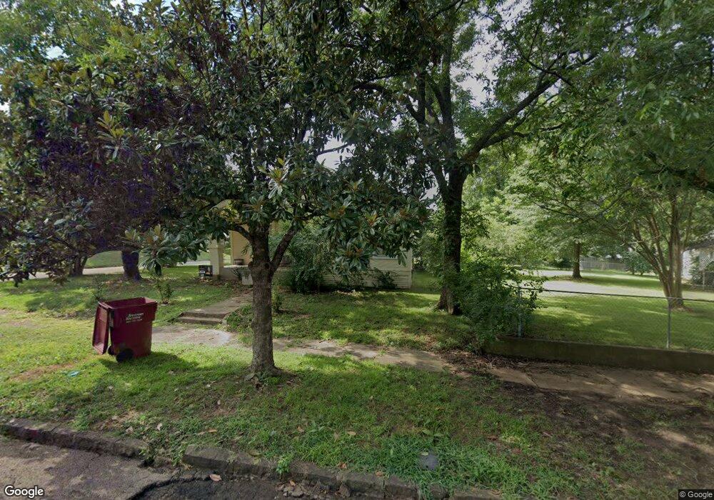 216 E Lowery St, Hugo, OK 74743 - photo 1