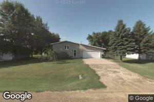 539 Crescent Dr, Thompson, ND 58278