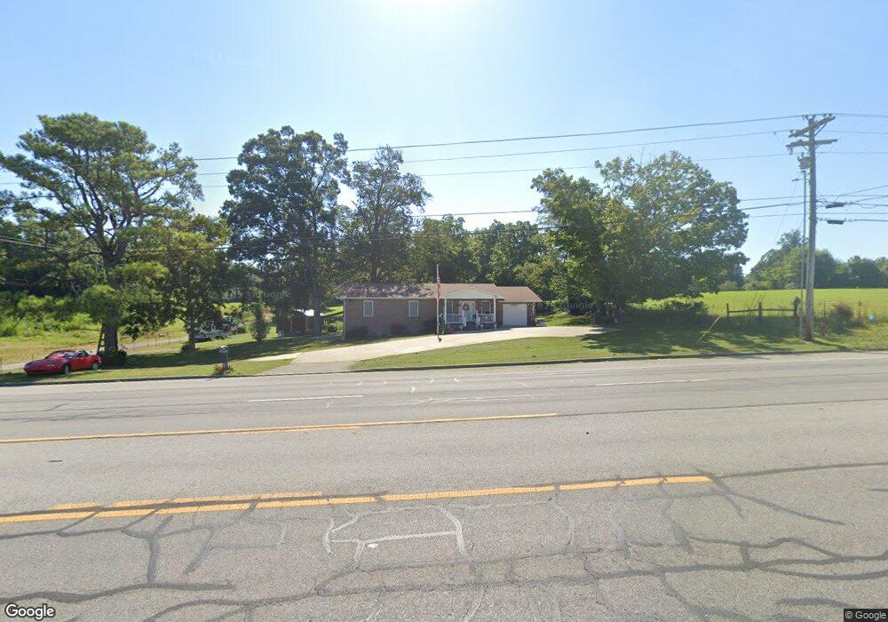 1512 Woodbury Hwy, Manchester, TN 37355 - photo 1