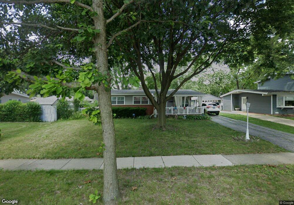 4005 Wren Ln, Rolling Meadows, IL 60008 - photo 1