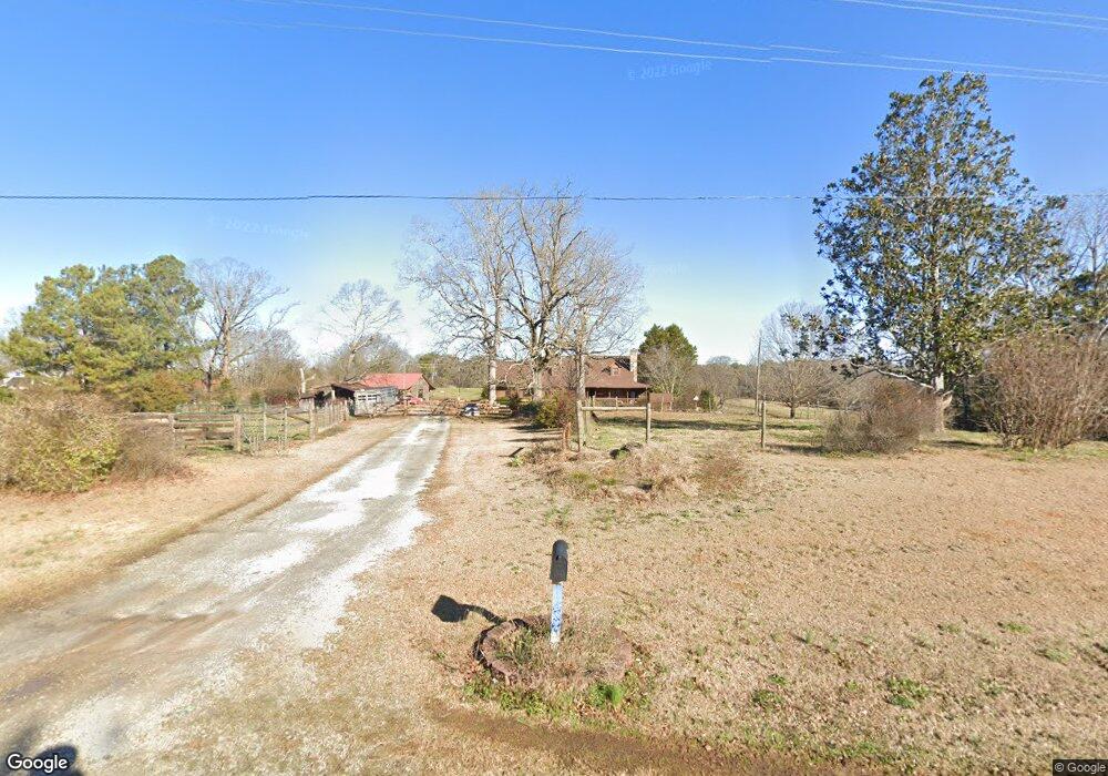 7050 Stone Bridge Rd, Carnesville, GA 30521 - photo 1
