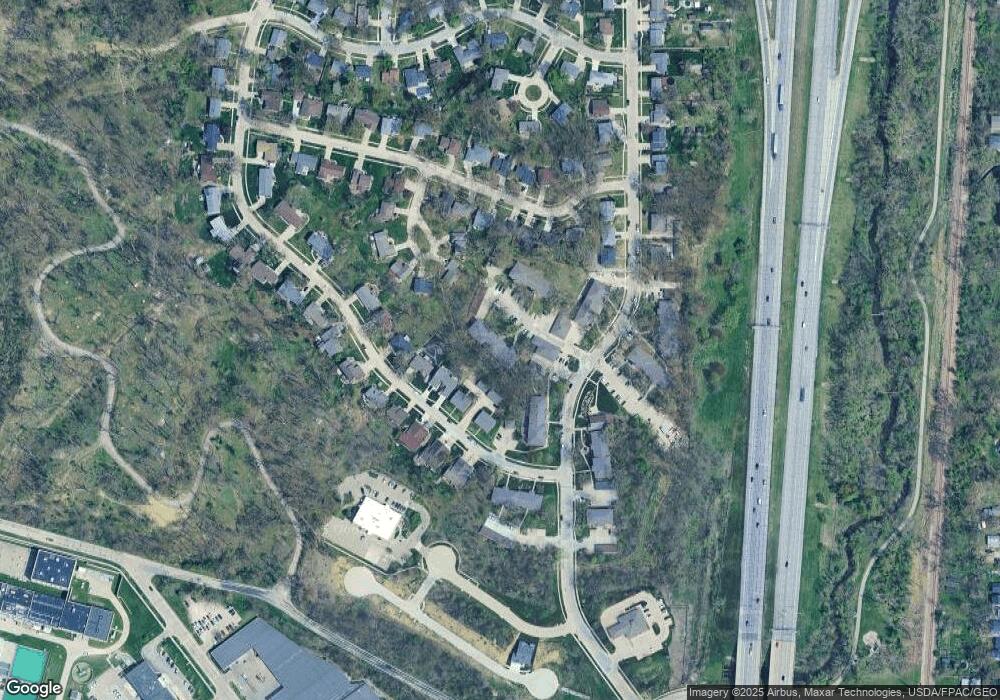 1323 Sierra Dr NE unit 14, Cedar Rapids, IA 52402 - photo 1