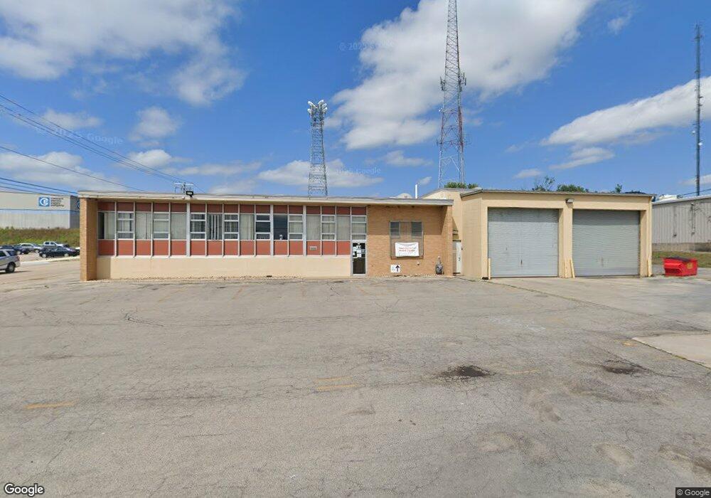 1150 27th Ave SW, Cedar Rapids, IA 52404 - photo 1