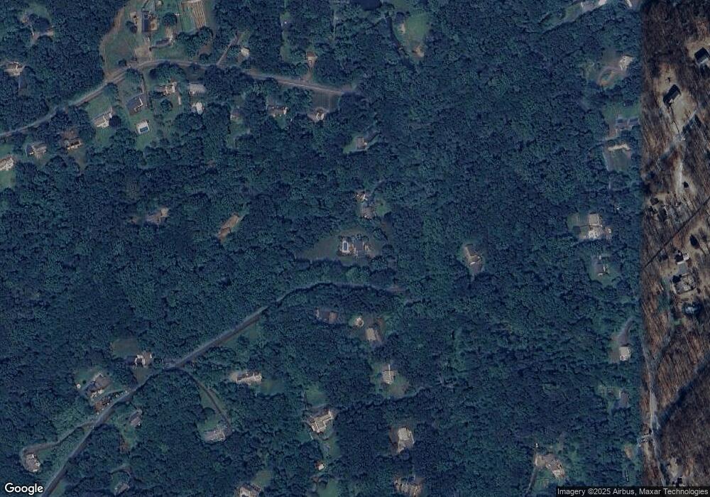 63 Bennetts Bridge Rd, Sandy Hook, CT 06482 - photo 1