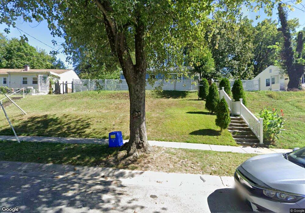 12205 Valleywood Dr, Silver Spring, MD 20902 - photo 1