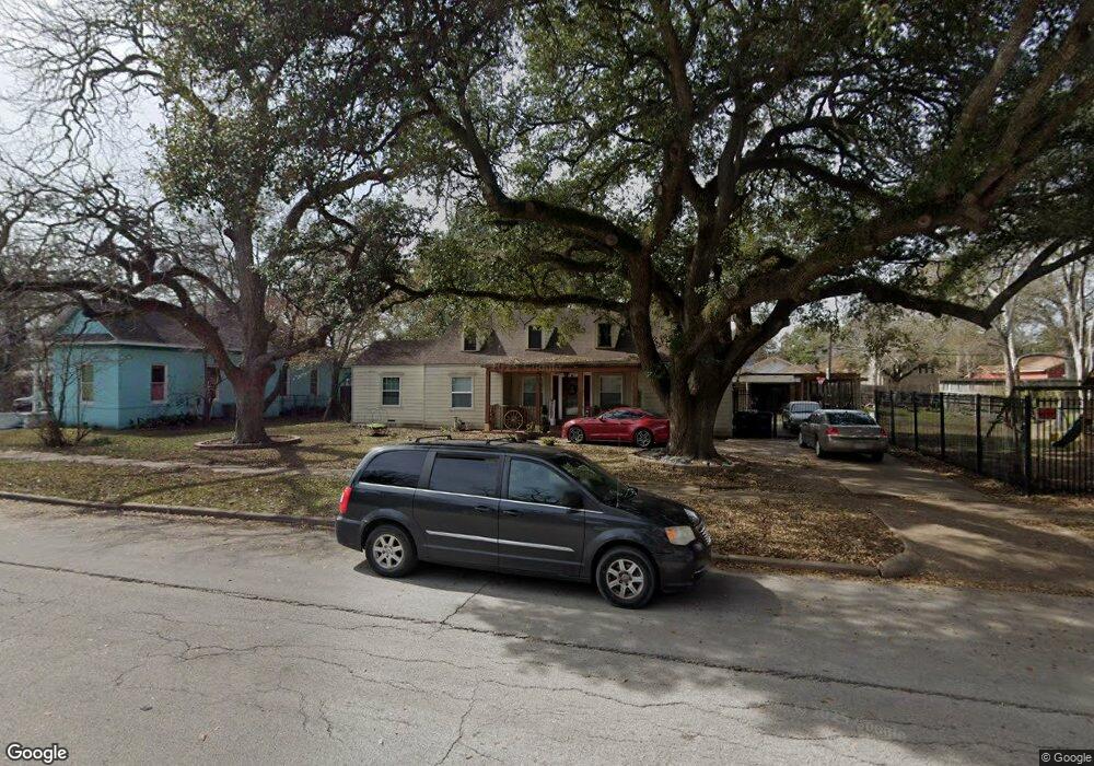 1214 6th St, Rosenberg, TX 77471 - photo 1