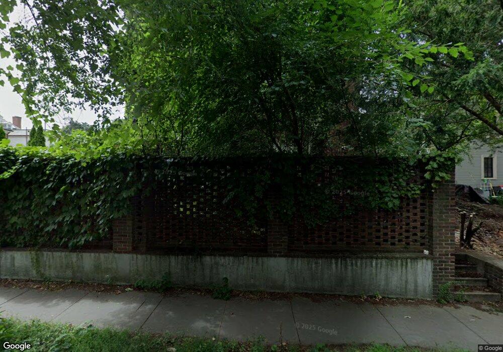 48 Hawes St, Brookline, MA 02446 - photo 1