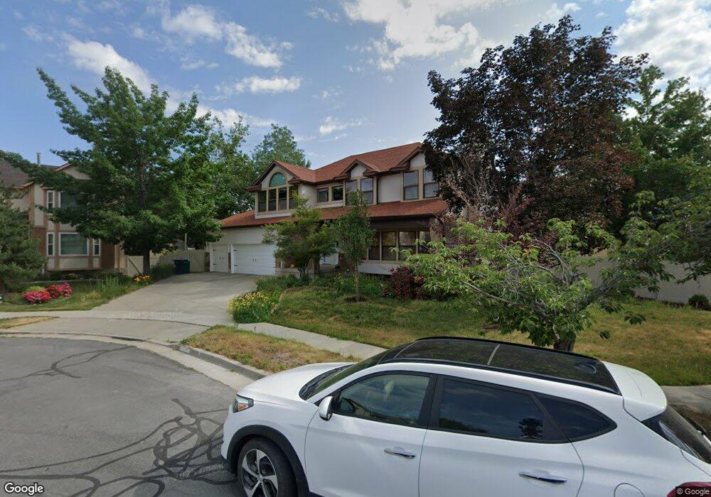 1935 E Sunridge Cir, Sandy, UT 84093 - photo 1