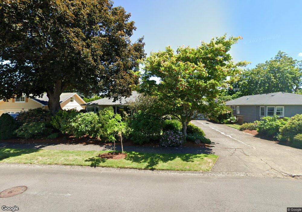 237 Hambletonian Dr, Eugene, OR 97401 - photo 1