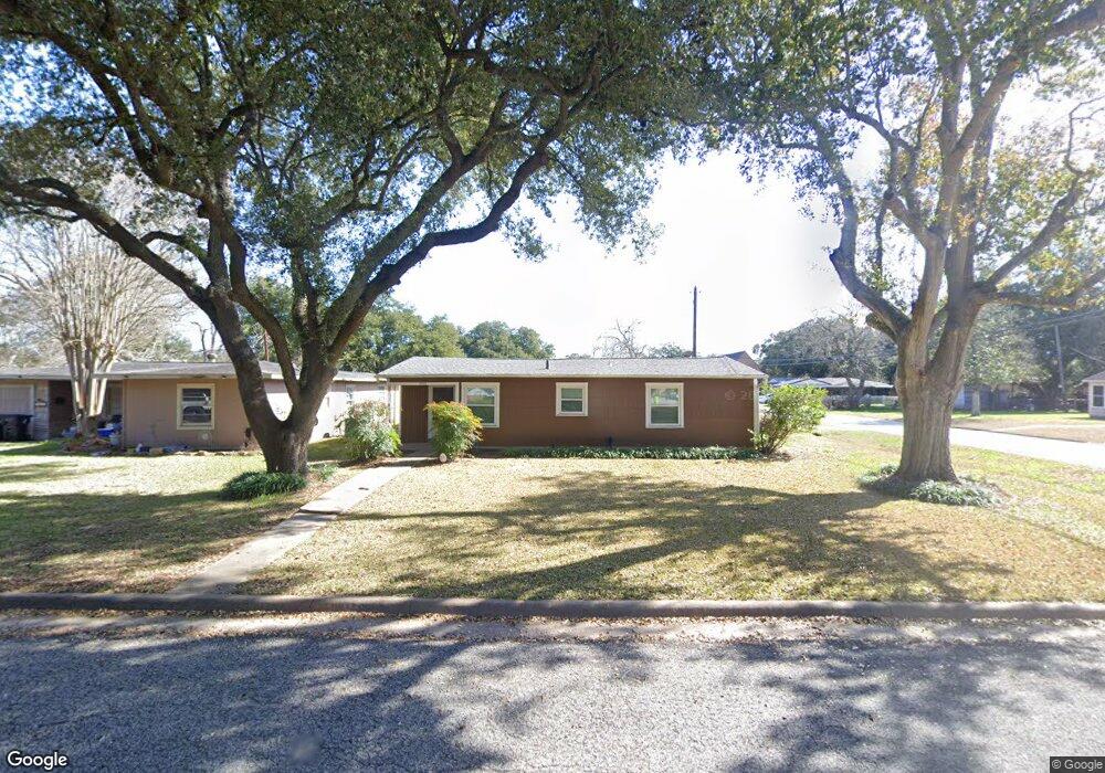 1417 Frost St, Rosenberg, TX 77471 - photo 1