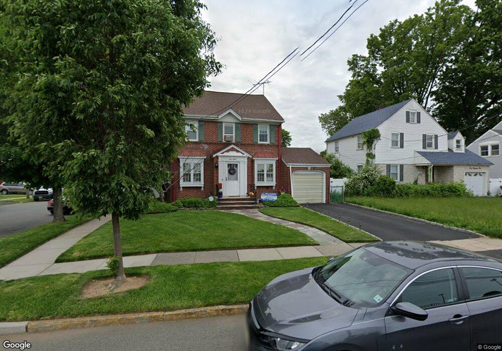 412 W Gibbons St, Linden, NJ 07036 - photo 1