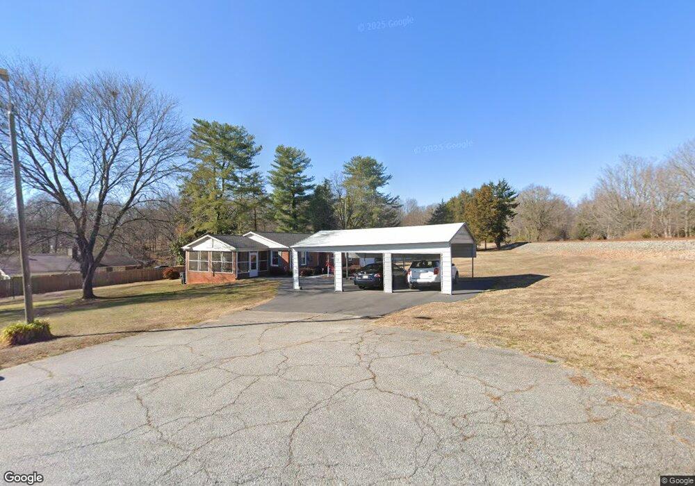 117 Maple Dr, Inman, SC 29349 - photo 1