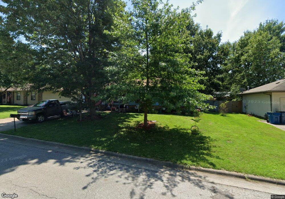 704 E Barracuda Dr, Nixa, MO 65714 - photo 1