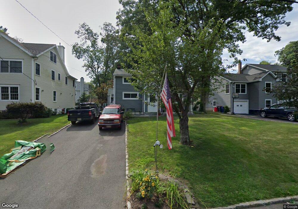 71 Pleasantview Ave, New Providence, NJ 07974 - photo 1